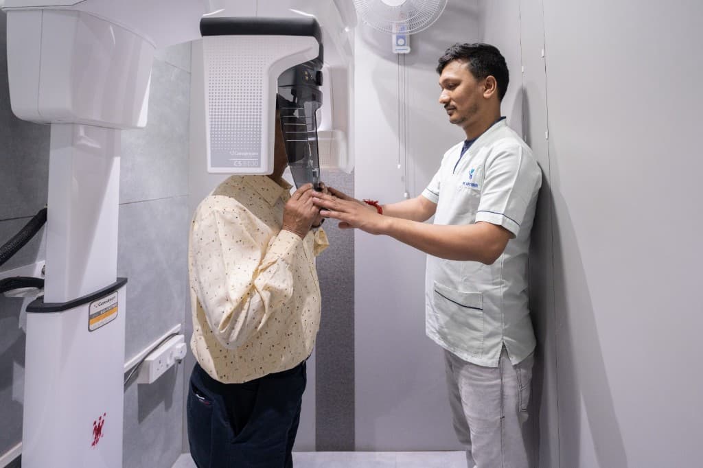 Carestream panoramic OPG imaging at The Dentique Kolkata